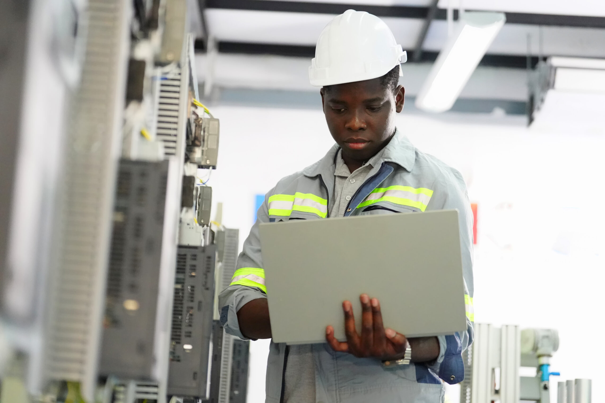 Etudelec – support en Afrique Etudelec - support en Afrique